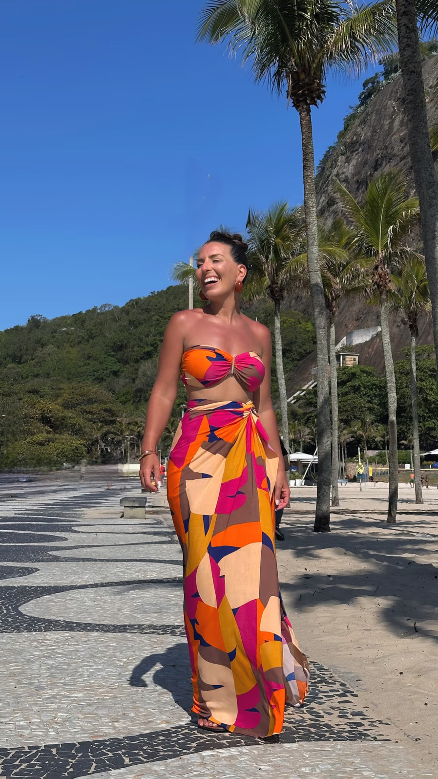 Conjunto Top & Saída Alaya longa - Tropicalia